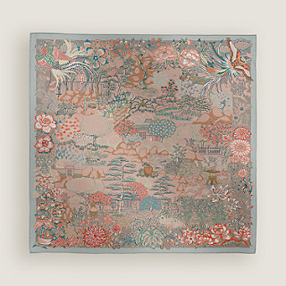 Mille Feuilles de Soie double face scarf 90 - Pink | Hermès UAE